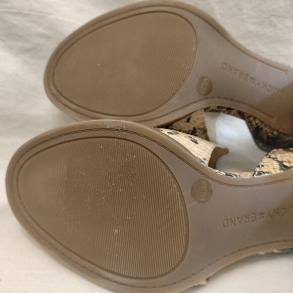 Lucky Brand Junai Heeled Shooties/Low Cut Peep-Toe Booties - Picture 8 of 8